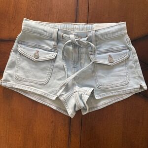 NWT American Eagle Dreamy Drape Easy Shortie Light Wash Denim Shorts 000 23W